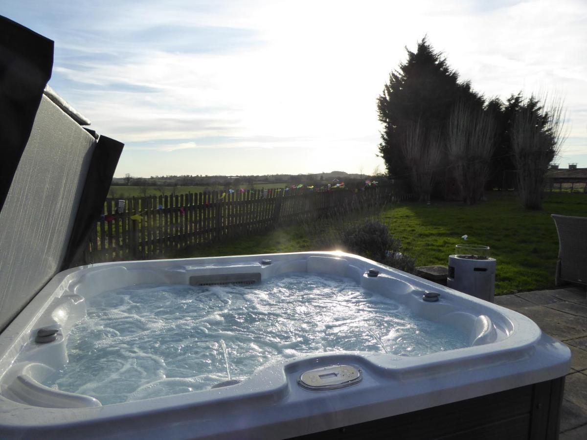South View Country House Sleeps 12 - Hot Tub - Views Henley-in-Arden Exteriér fotografie