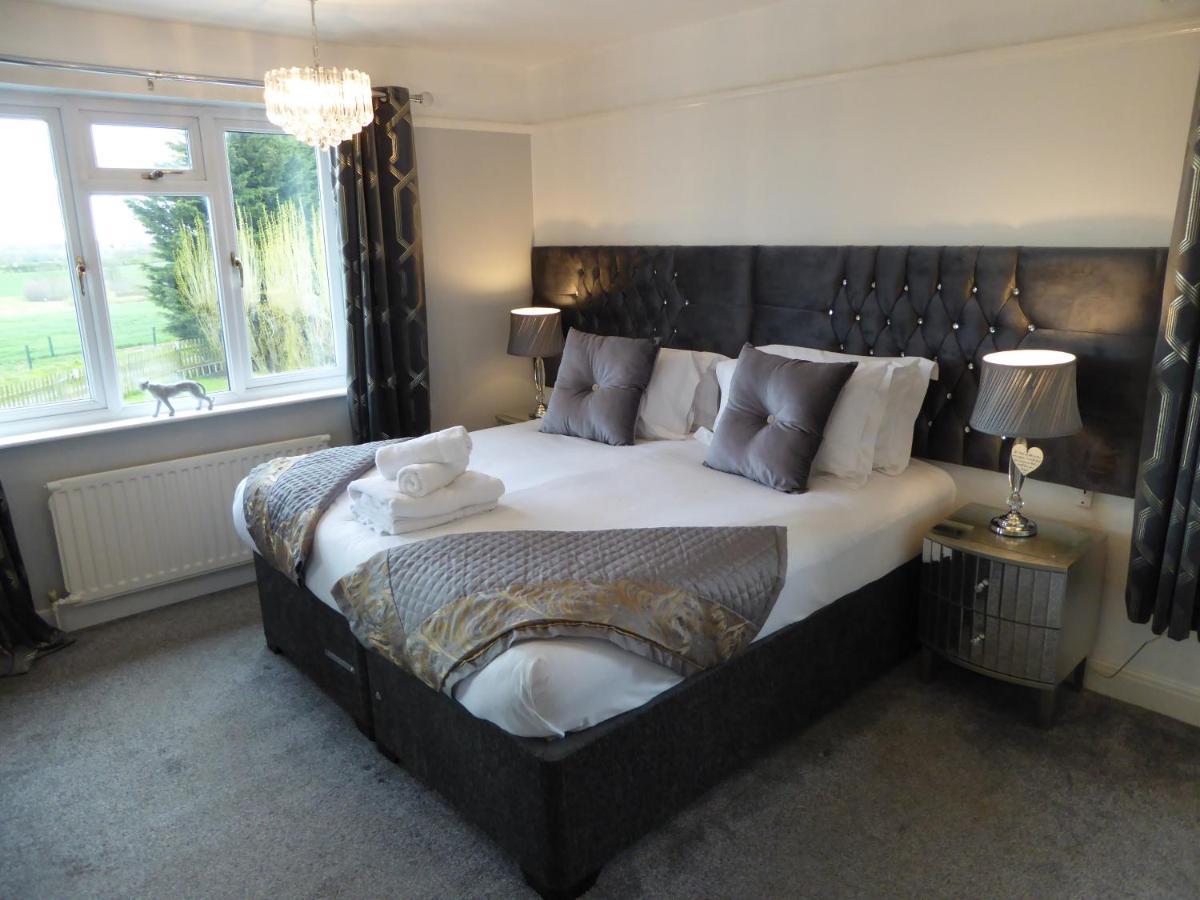 South View Country House Sleeps 12 - Hot Tub - Views Henley-in-Arden Exteriér fotografie