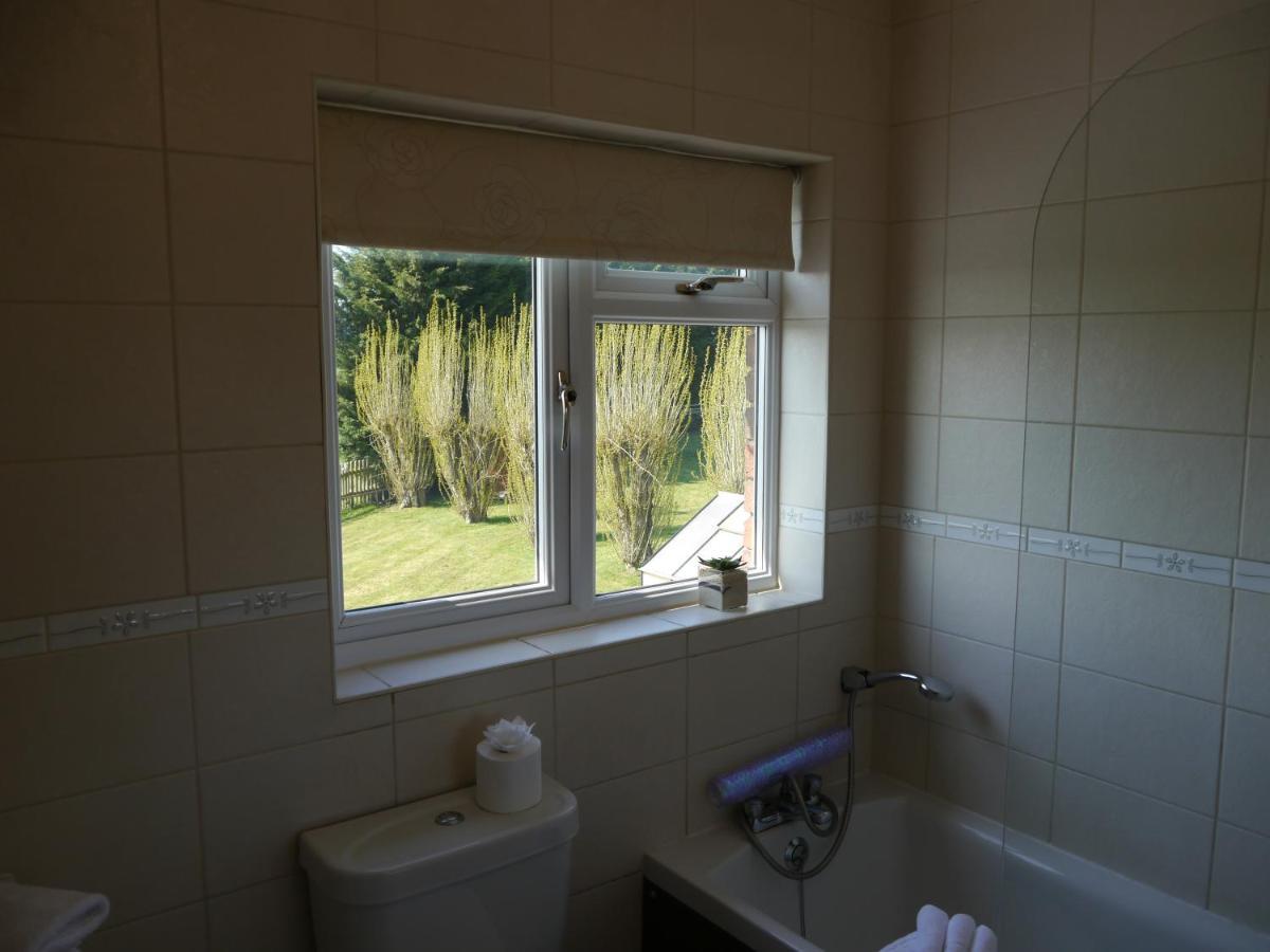 South View Country House Sleeps 12 - Hot Tub - Views Henley-in-Arden Exteriér fotografie
