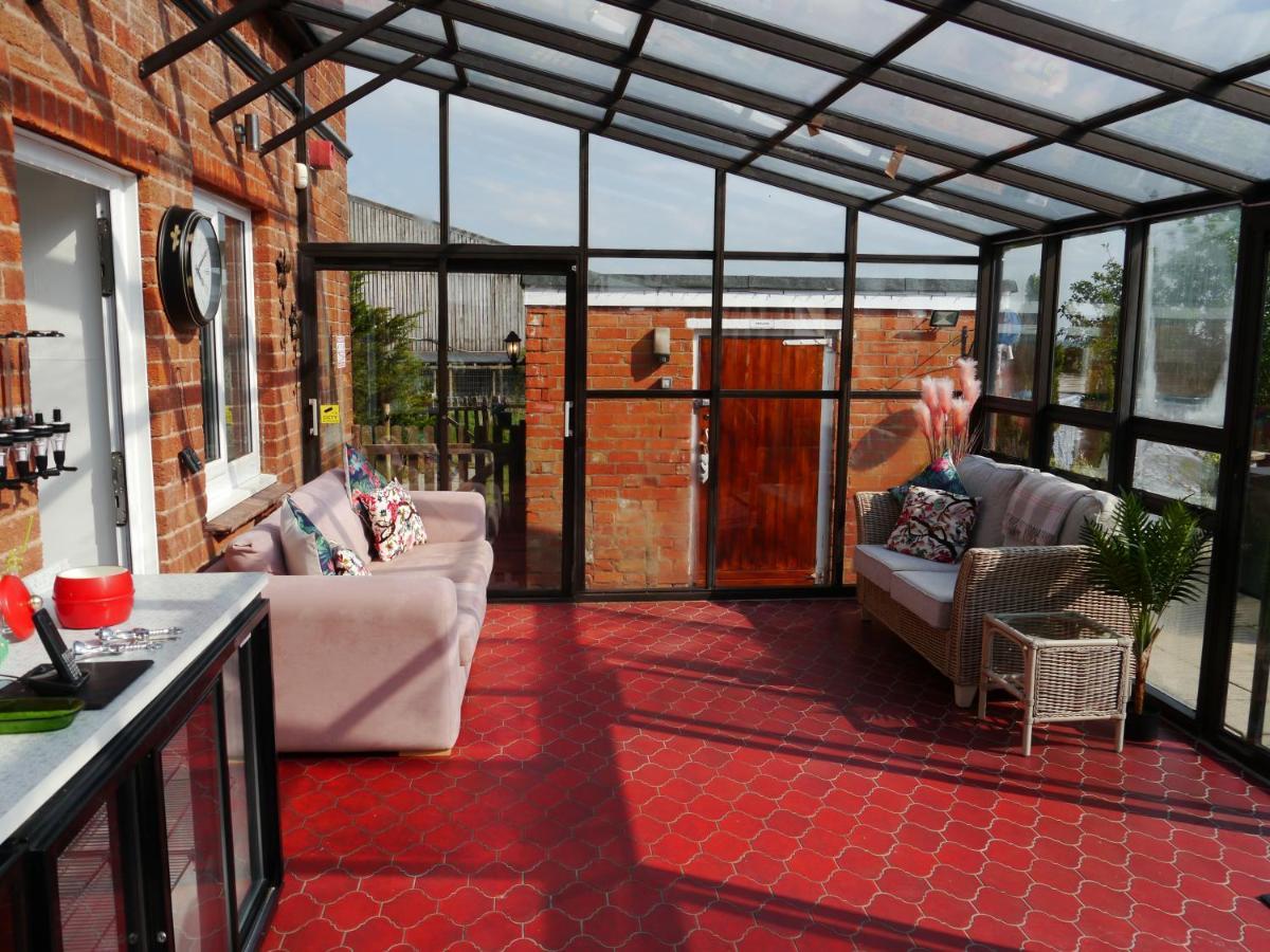 South View Country House Sleeps 12 - Hot Tub - Views Henley-in-Arden Exteriér fotografie